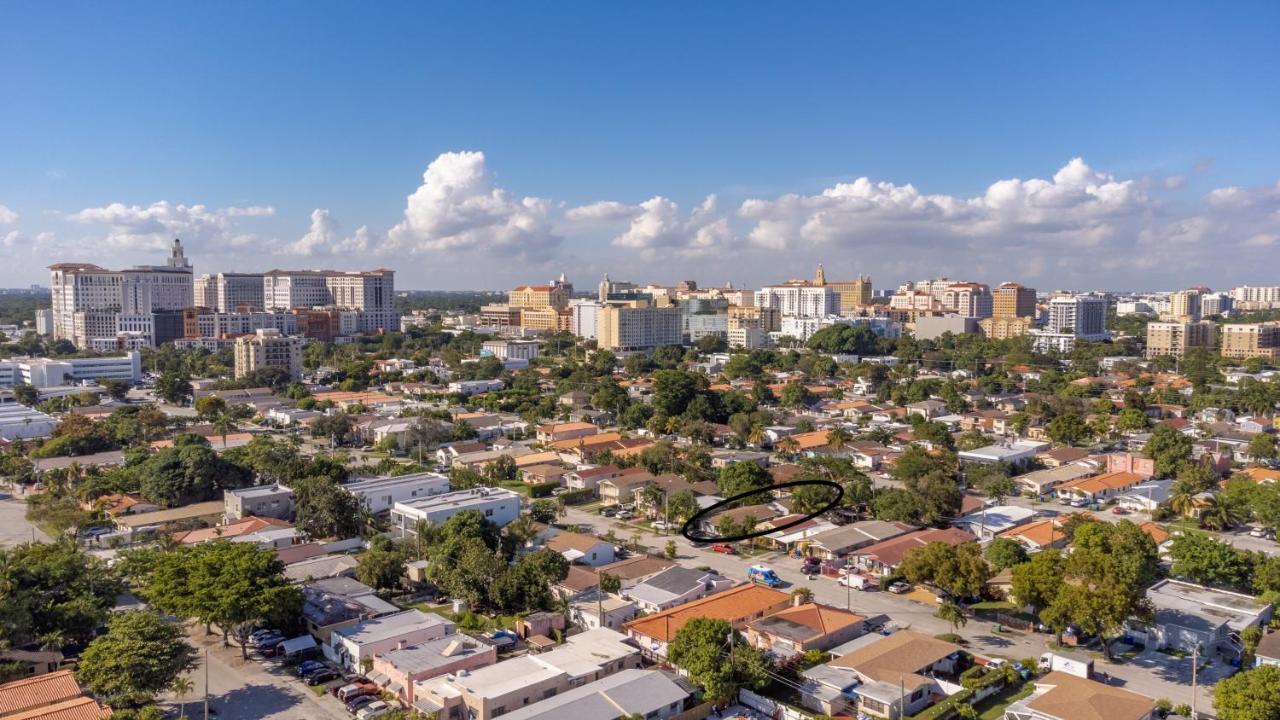 Willa Beautiful, Fully Furnished 4Bed 2Bath House - 5 Minute Walk To Miracle Mile Downtown Coral Gables Miami Zewnętrze zdjęcie